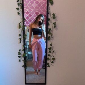 xs/small pink sweats